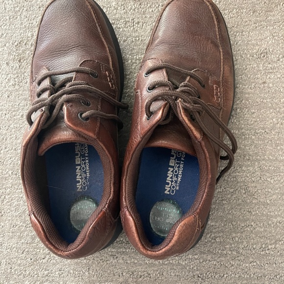 Men’s casual shoes. - Picture 3 of 3